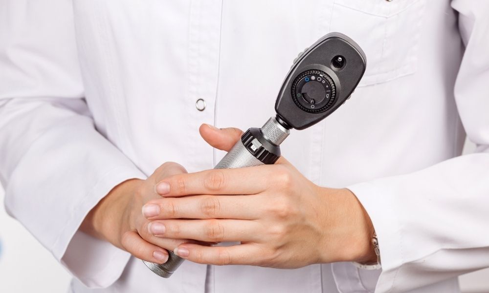 Instruments in Ophthalmology: Who Invented What